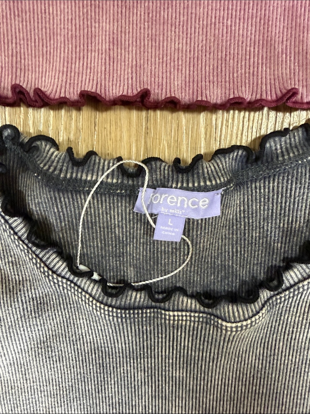 New Florence 2 Ruffle-Trim Ribbed Tees L - Picture 3 of 5